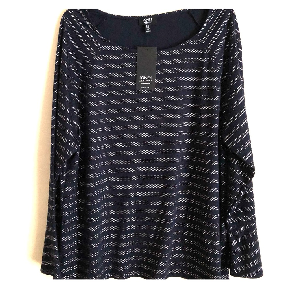 Gorgeous Navy Top